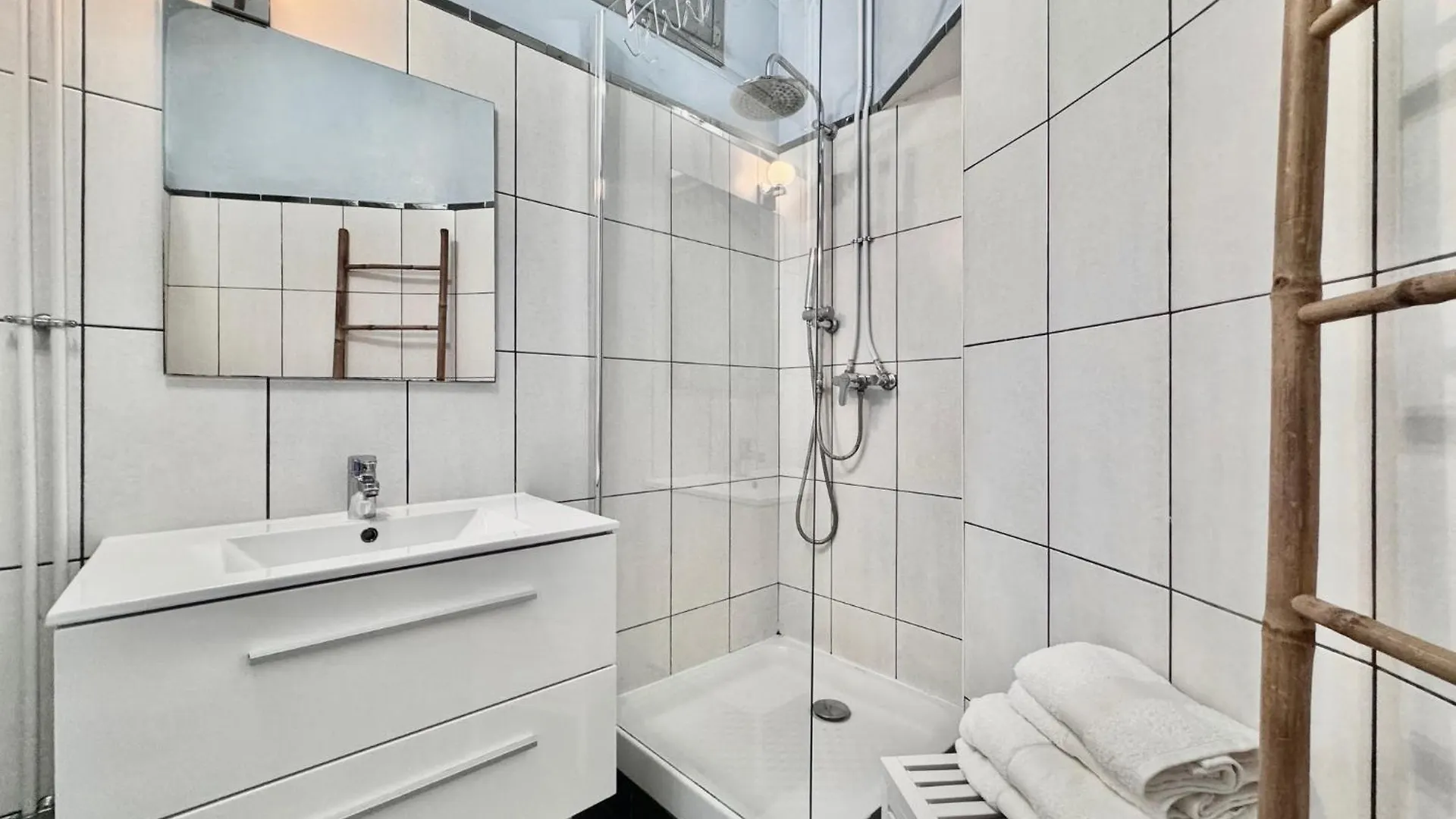 Apartamento Aparthotel Riviera - Maison Alban - Old Port Nice França