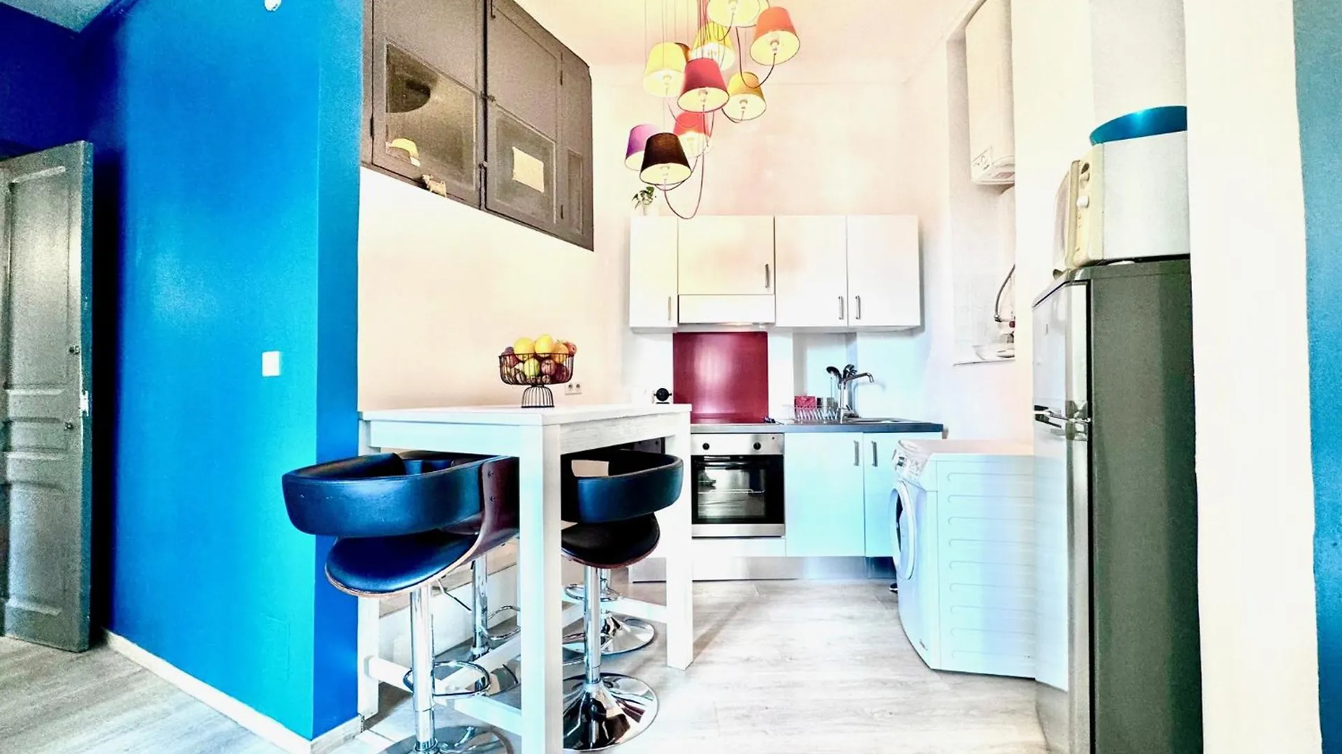 Aparthotel Riviera - Maison Alban - Old Port Nice Apartment